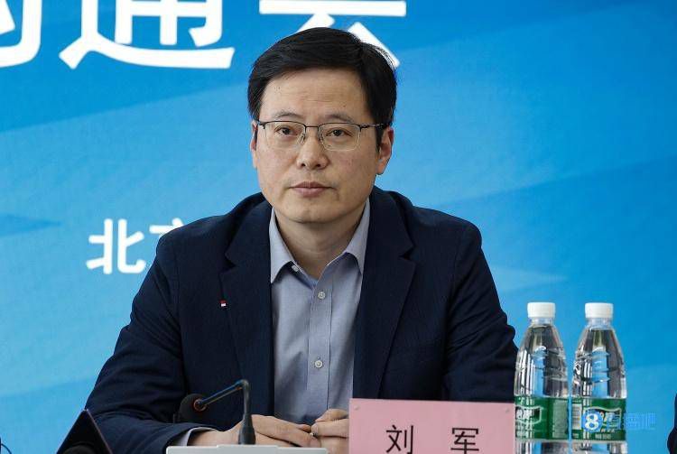 小受不许穿内裤随时挨c视频